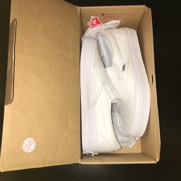 Vans - Picture 7 of 7